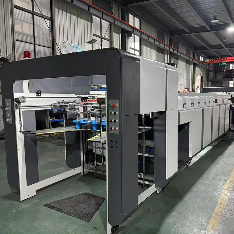 Máquina automática de barniz de aceite UV de papel fino y grueso